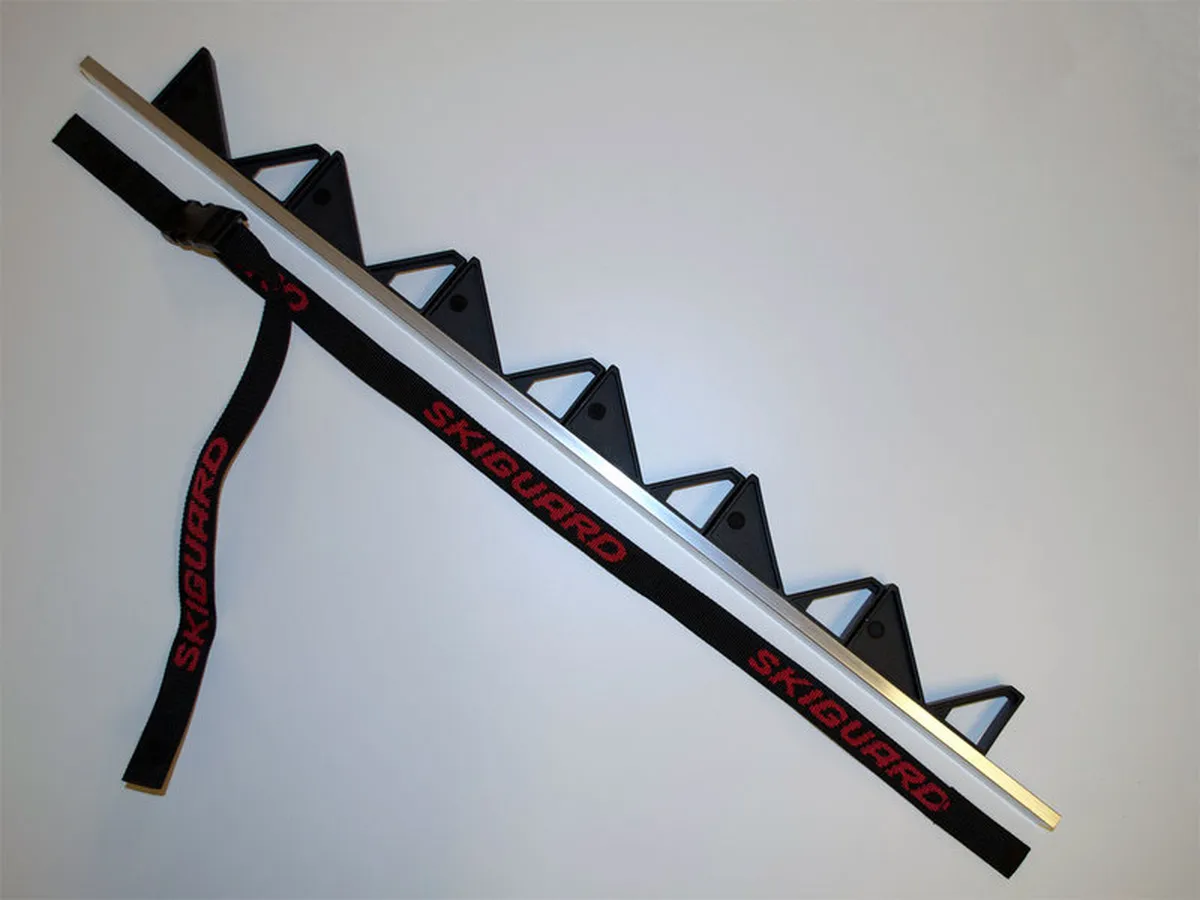 Skiholdere til takboks